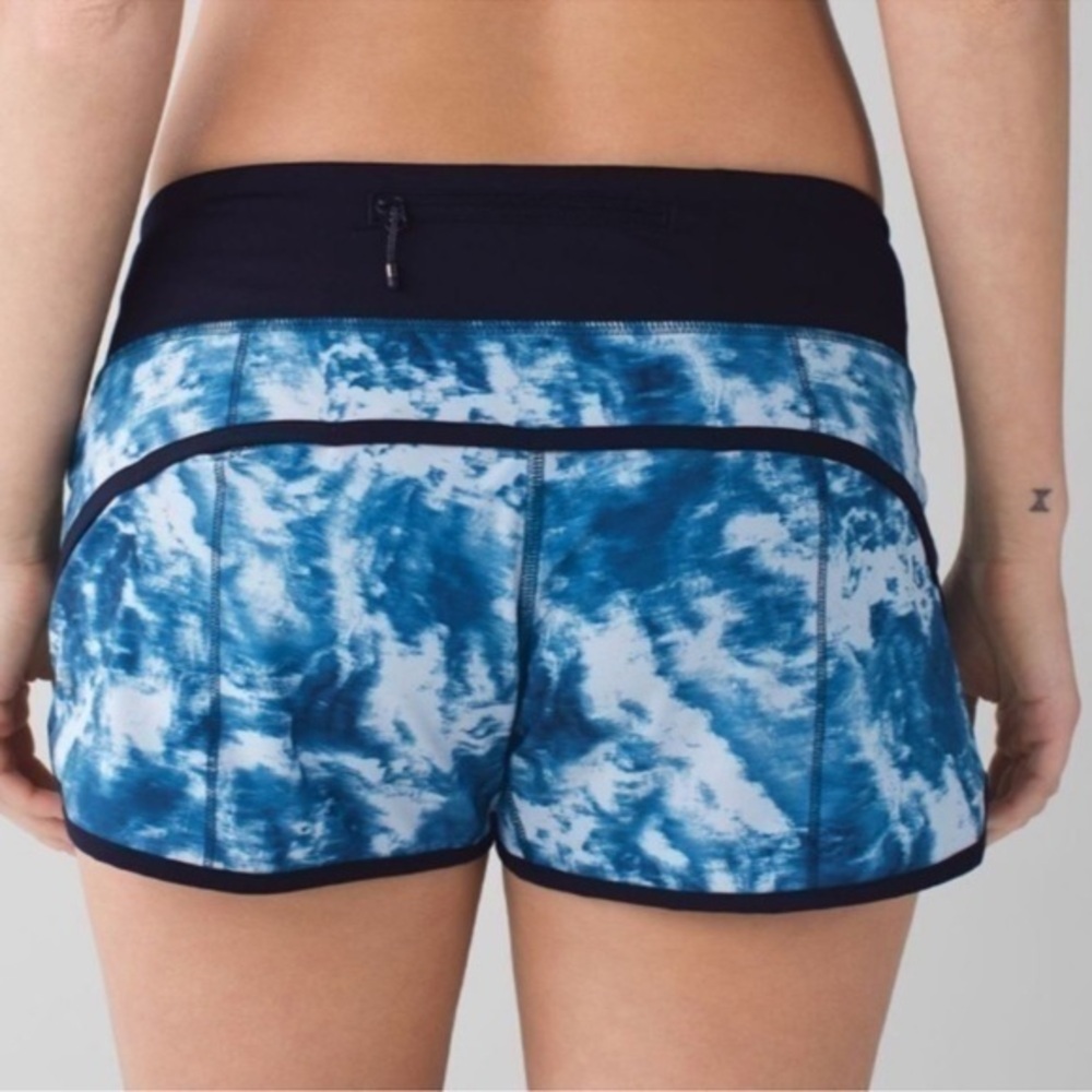 Lululemon Run: Speed Shorts 4-way Stretch blue black 6